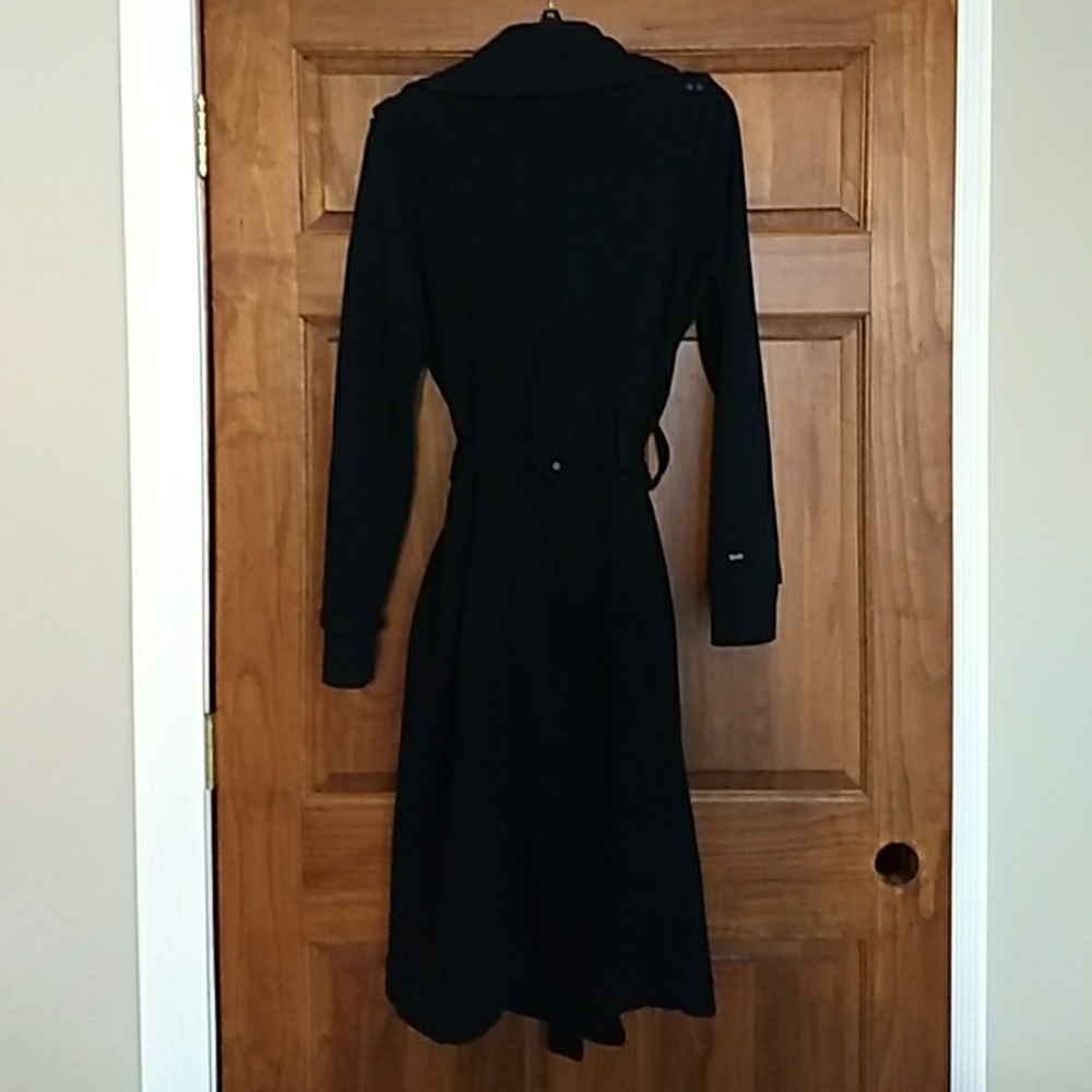 Converse Women's Jacket Size Medium - image 2